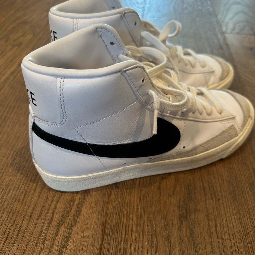 Nike Blazer Mid ‘77 - Picture 5 of 7